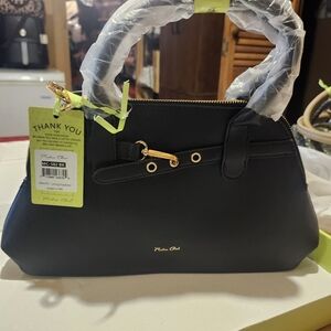 Milan Chiva Elegant Black Satchel